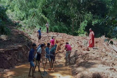 শ্রীলঙ্কায় ভয়াবহ বন্যা-ভূমিধসে নিহত ৭, বন্ধ সব শিক্ষাপ্রতিষ্ঠান 